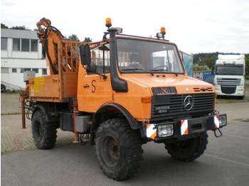 Unimog 1250 4x4 mit John Tirre Kran 11.2m TOP ZUSTAND! - Сельскохозяйственная техника