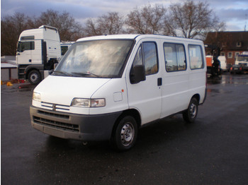 Peugeot Boxer 2.5 - Микроавтобус