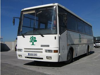  NISSAN 120/9D - Туристический автобус