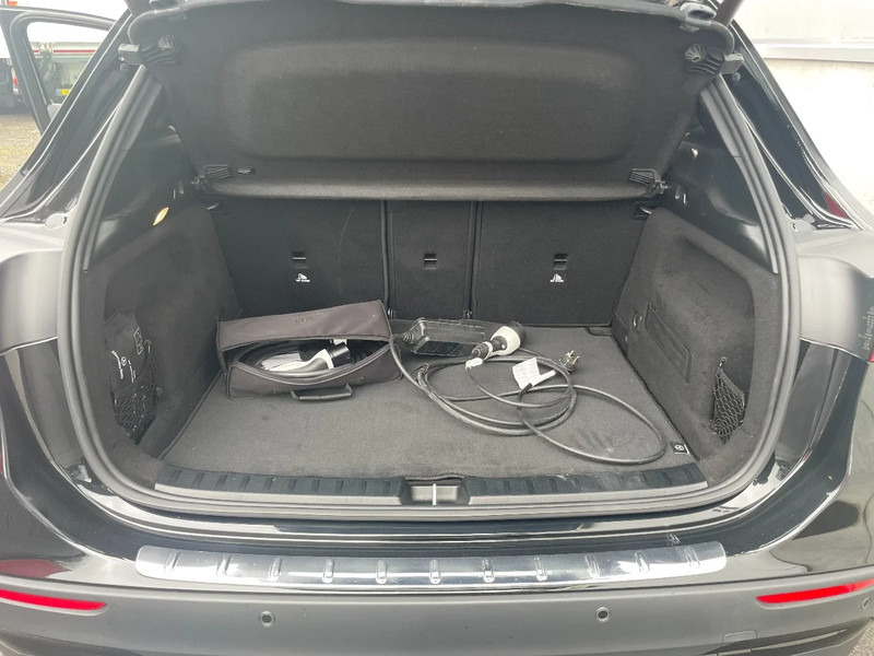 Легковой автомобиль Mercedes-Benz GLA 250e *AMG*nightpack*360°camera*Stoelverwarming*Sound system: фото 7