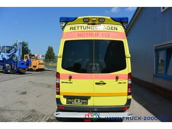 Машина скорой помощи Mercedes-Benz Sprinter 316 RTW Ambulance Mobile Delfis Rettung: фото 2