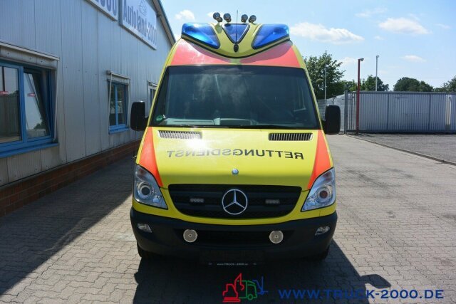 Машина скорой помощи Mercedes-Benz Sprinter 316 RTW Ambulance Mobile Delfis Rettung: фото 15