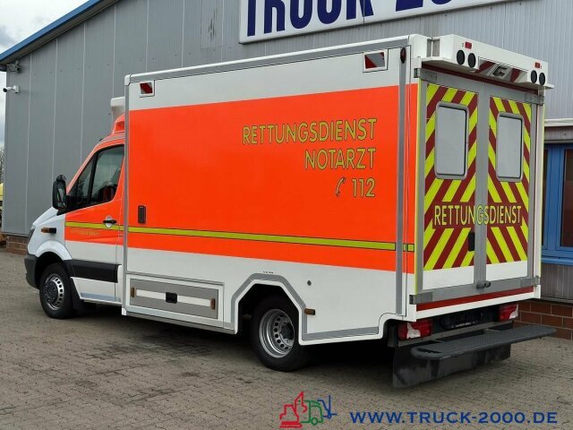 Машина скорой помощи Mercedes-Benz Sprinter 519 CDI RTW Rettung Krankenwagen 124TKM: фото 14