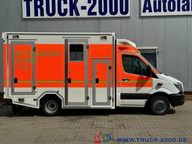 Машина скорой помощи Mercedes-Benz Sprinter 519 CDI RTW Rettung Krankenwagen 124TKM: фото 13