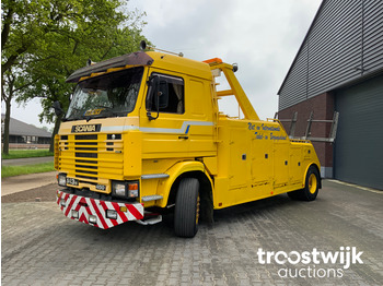 Эвакуатор Scania 143 takelwagen: фото 1