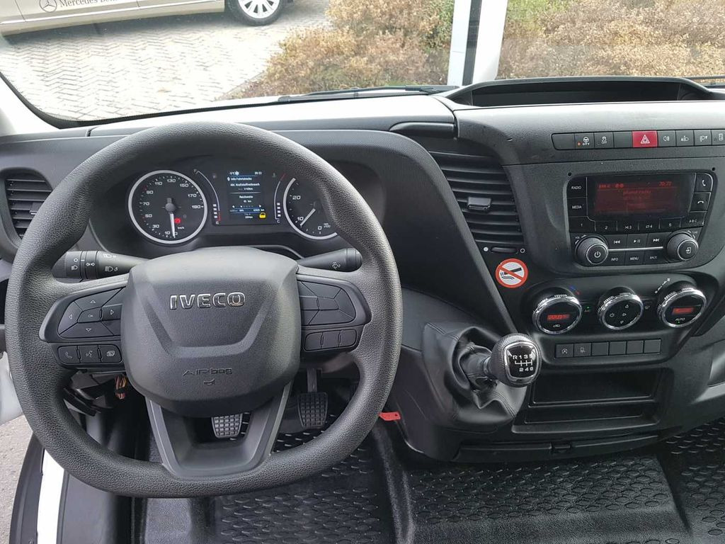 Цельнометаллический фургон Iveco Daily 35 S 16 V *Klima*L4.100mm*: фото 10
