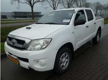 Пикап Toyota Hilux 2.5 d4d 4wd dc: фото 1