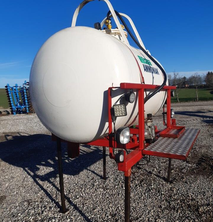 Техника для внесения удобрений, Резервуар для хранения Agrodan Ammoniaktank 1200 kg: фото 3