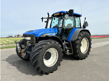 New Holland TM 155 - Трактор: фото 1