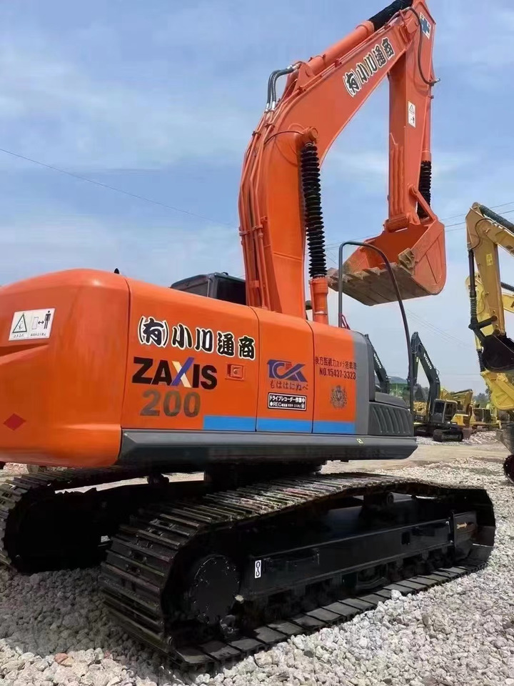 Гусеничный экскаватор 90%new 20 ton Korea Original made HITACHI ZX200 used hydraulic crawler excavator in ready stock: фото 7