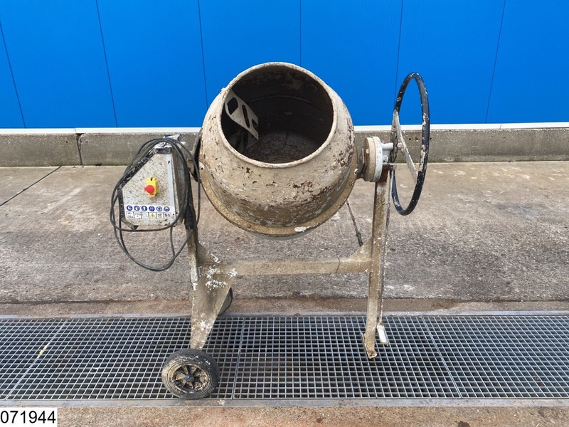 Бетономешалка ALTRAD BI190F Concrete mixer 155 liters: фото 5