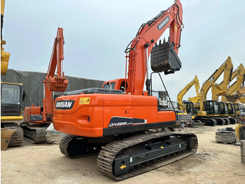 Гусеничный экскаватор DOOSAN DX225 track excavator Korean hydraulic digger  20 tons 22 tons [ Copy ]: фото 3