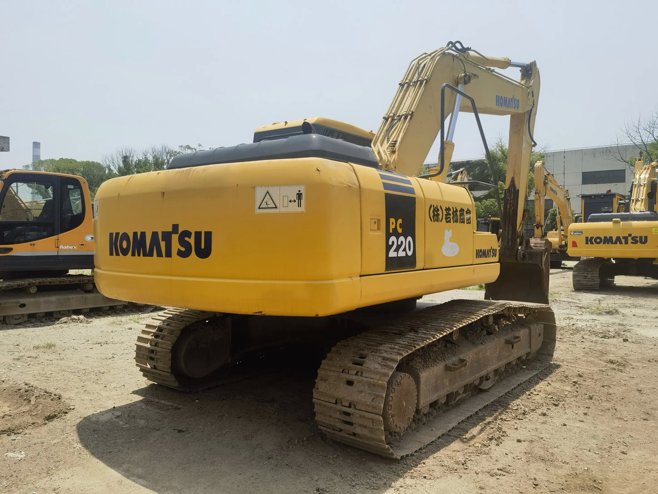 Гусеничный экскаватор Komatsu PC220-7 excavator used komatsu pc 400 excavator used excavator pc220-7 pc220-8: фото 6
