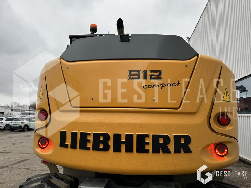 Колёсный экскаватор Liebherr A912 COMPACT: фото 10