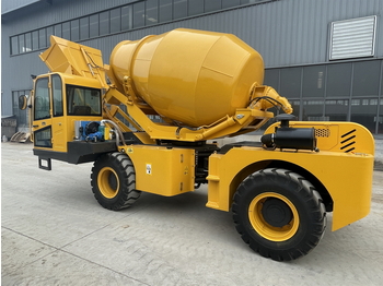 Новый Автобетоносмеситель QINGDAO PROMISING 3.5CBM Concrete Mixer Truck with Self-Loading Bucket CML350: фото 3