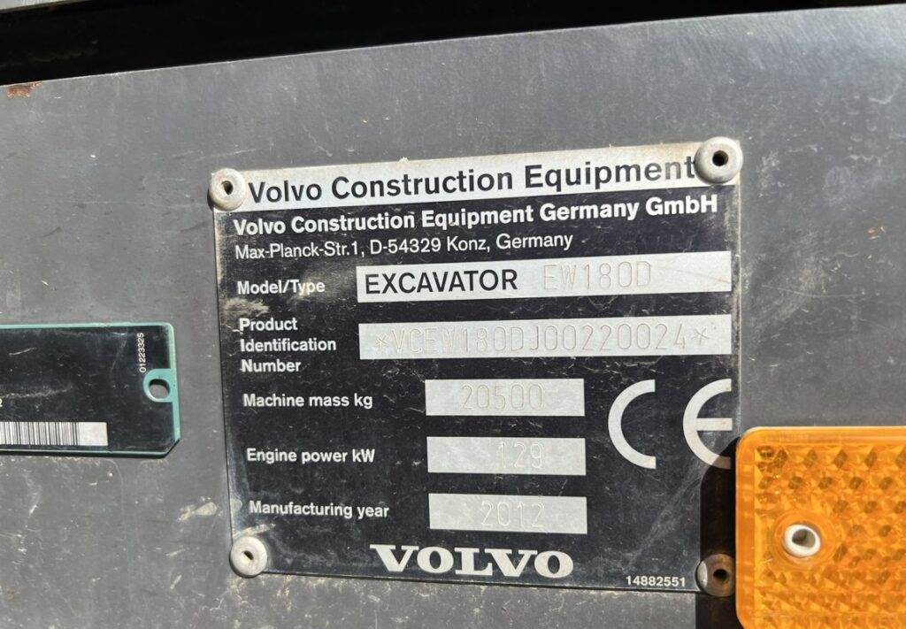 Колёсный экскаватор Volvo EW180D: фото 15