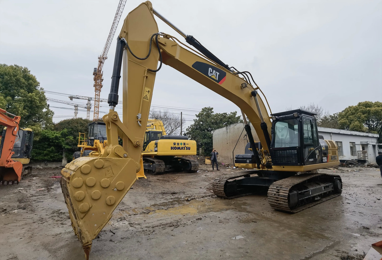 Гусеничный экскаватор caterpillar 325D used excavators second hand 325D excavators 330D 320D 320D2 330D for sale: фото 6