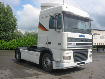 DAF  - Тягач