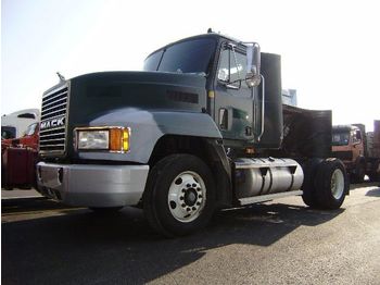 Mack CH 612 - On Spring Susp. - Тягач