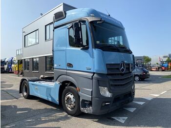 Тягач Mercedes-Benz Actros 1842 *ENGINE NOT RUNNING DUE TO FUEL SYST: фото 1