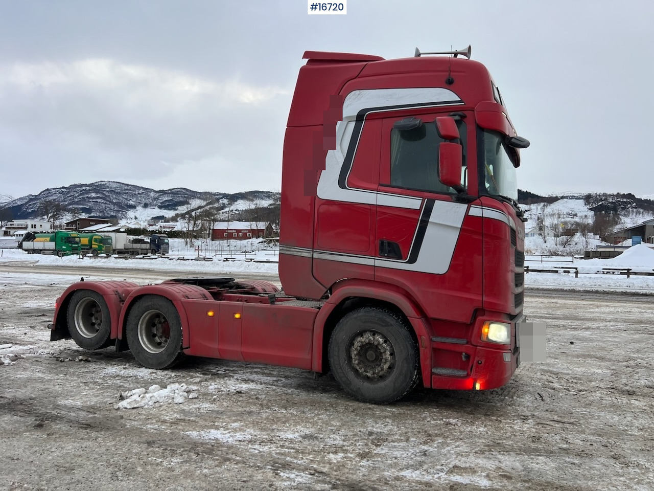 Тягач Scania S500: фото 7