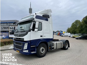 Тягач Volvo FM11 370 Globetrotter 4x2T Euro 6 NL-Truck: фото 1