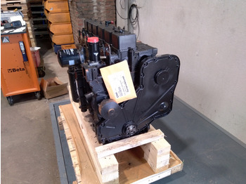 Двигатель и запчасти для Строительной техники Cnh AR174398 -: фото 2