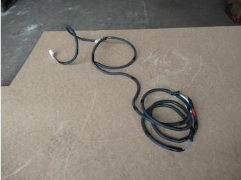 Новый Кабели/ Провода для Строительной техники Cnh KRR13870: фото 1