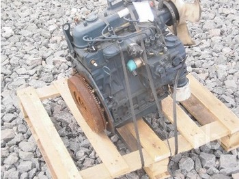 Kubota B1105 - Двигатель и запчасти