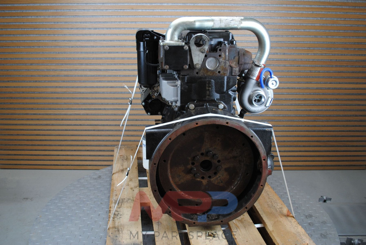 Двигатель Perkins Perkins NL 1104D-44 T: фото 2