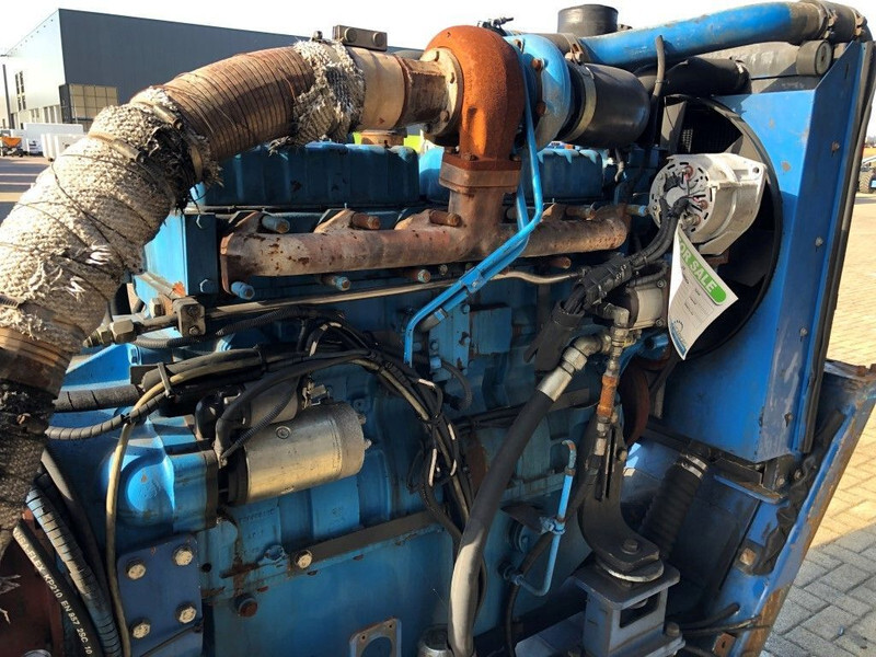 Двигатель Sisu Valmet Diesel 74.234 ETA 181 HP diesel enine with ZF gearbox: фото 17