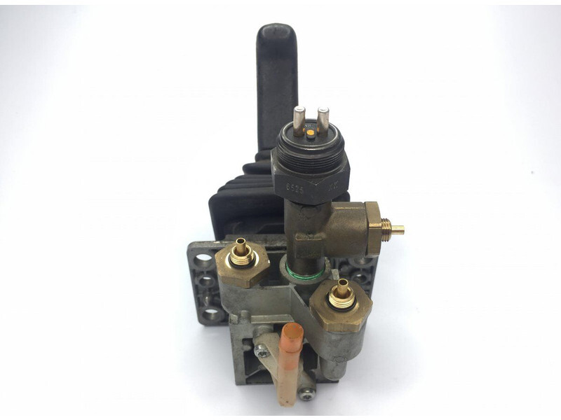 Тормозной клапан Wabco 4-series 124 (01.95-12.04): фото 3