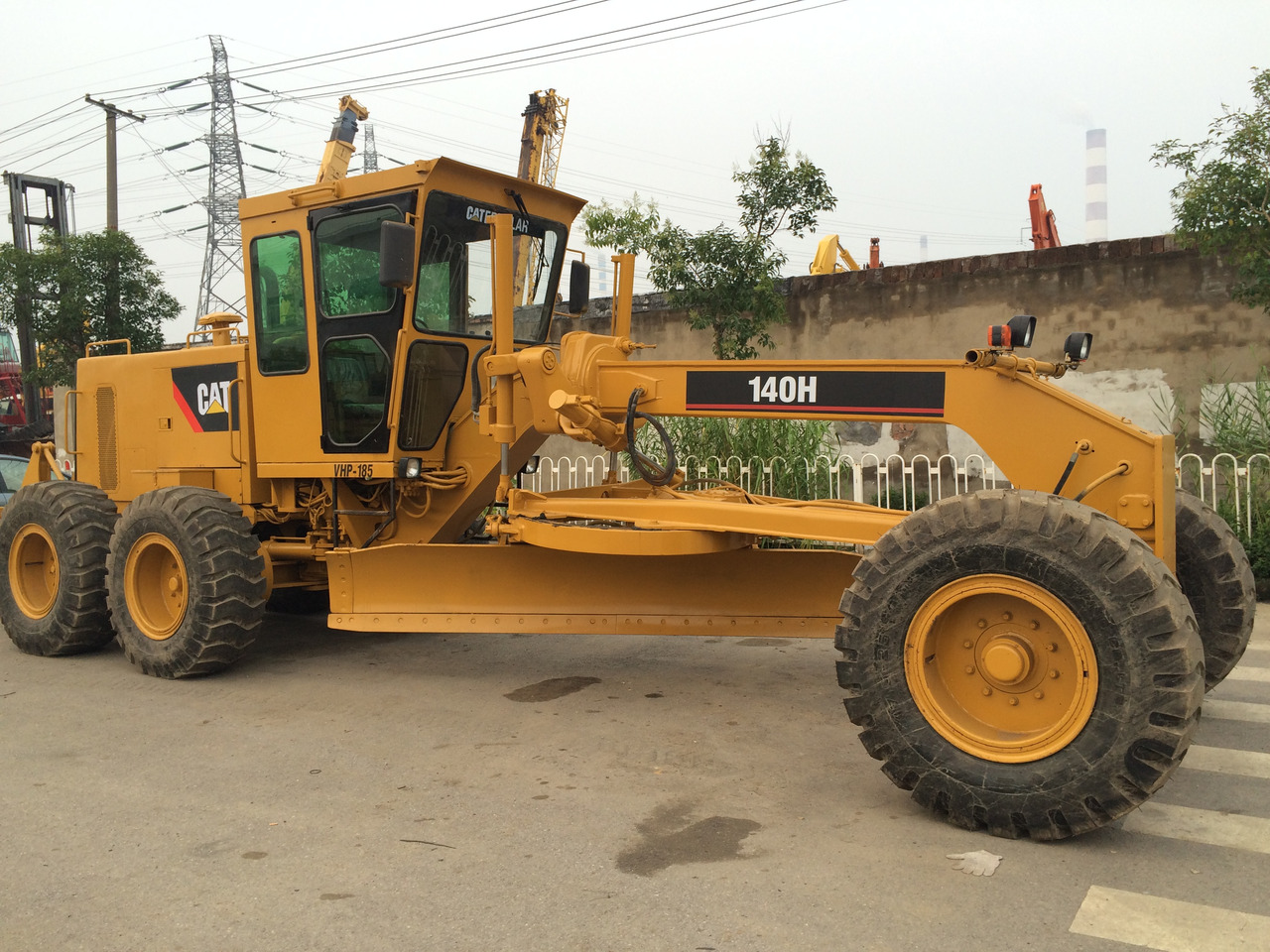 Hot sale CATERPILLAR 140H in good condition - Грейдер: фото 5