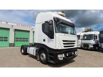 Iveco Stralis 450 Manual gearbox ZF, frigo, Parking Airco, Very clean truck - Тягач: фото 1