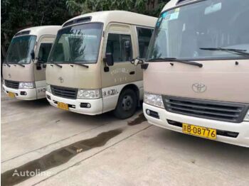 Toyota Coaster - Пригородный автобус: фото 1