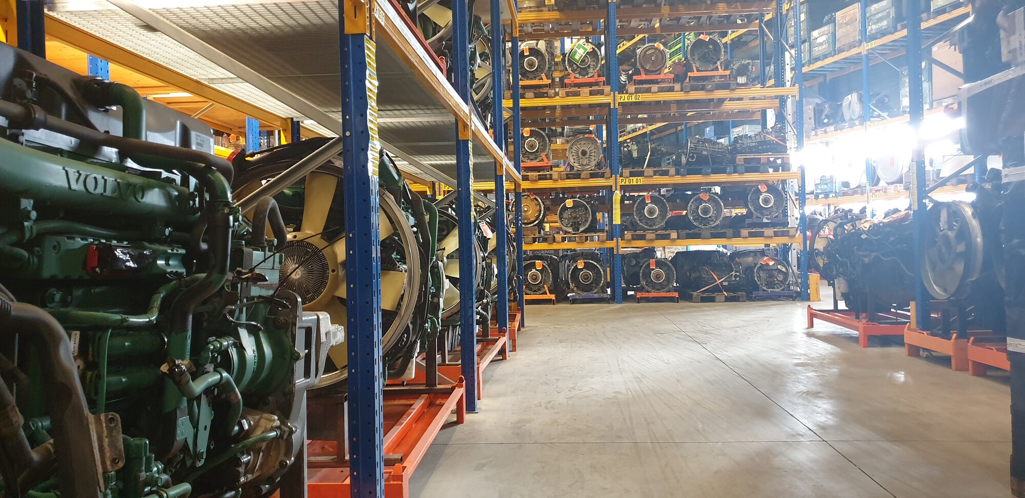 BAS PARTS & TYRES B.V. undefined: фото 4