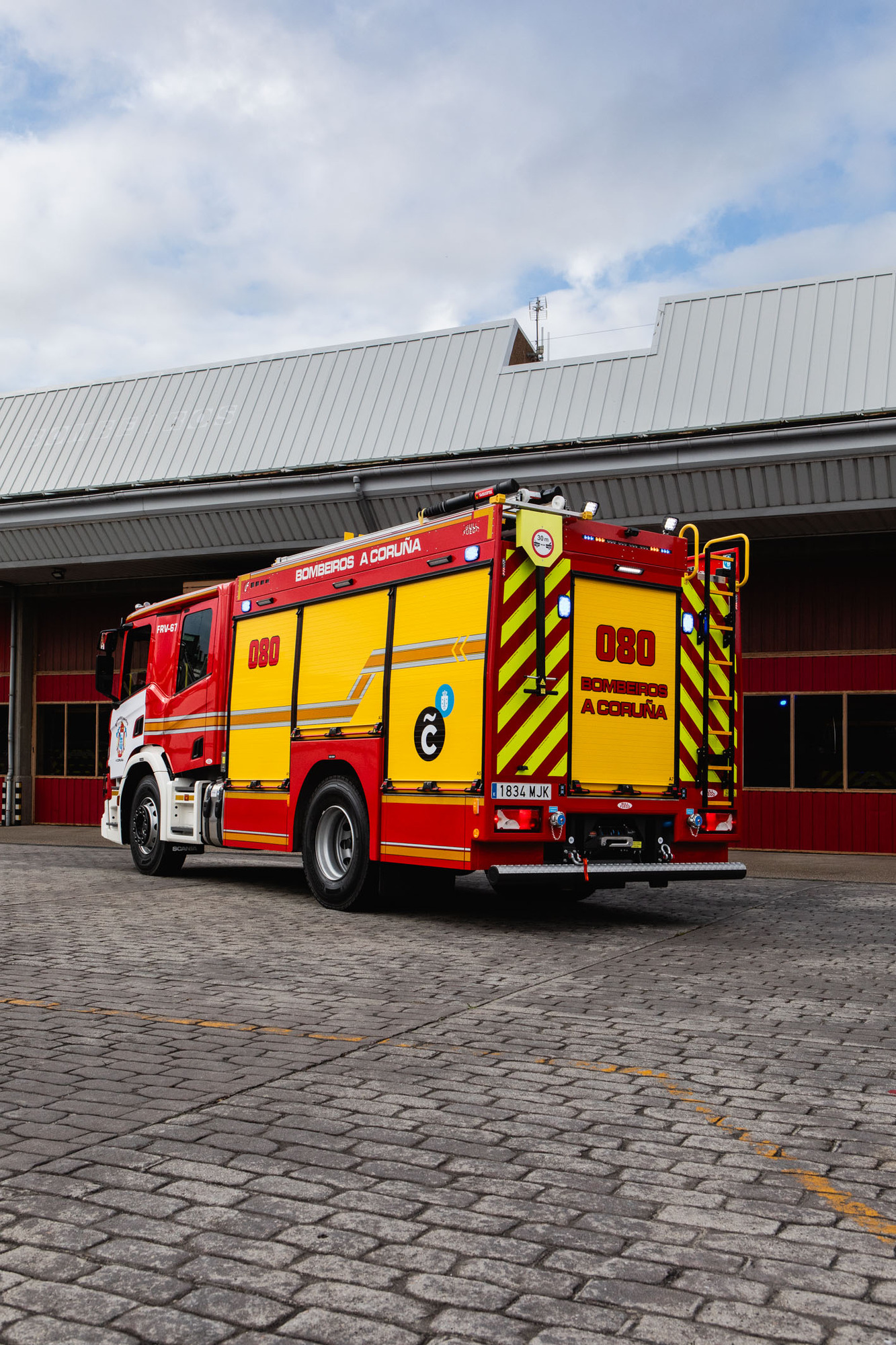 BULL FUEGO S.L.U. undefined: фото 4