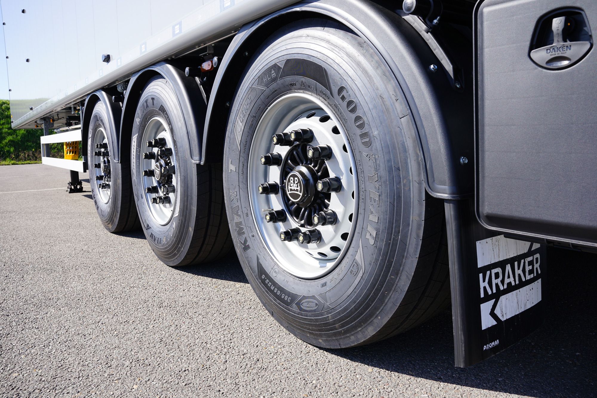 Smart Trailer Solutions B.V. - Полуприцепы KRAKER undefined: фото 3