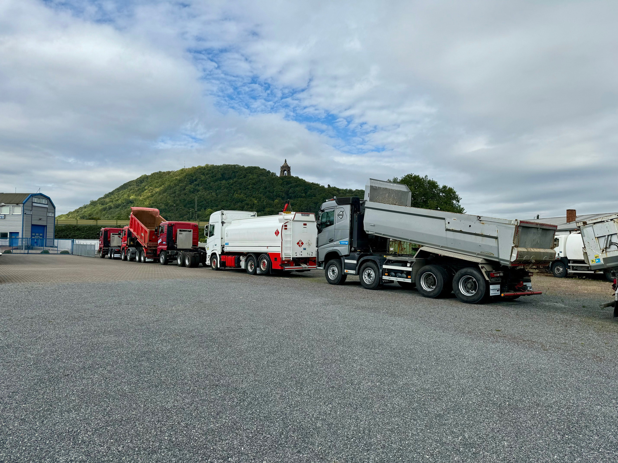 Annette Trendelmann Truck GmbH - объявления о продаже undefined: фото 2