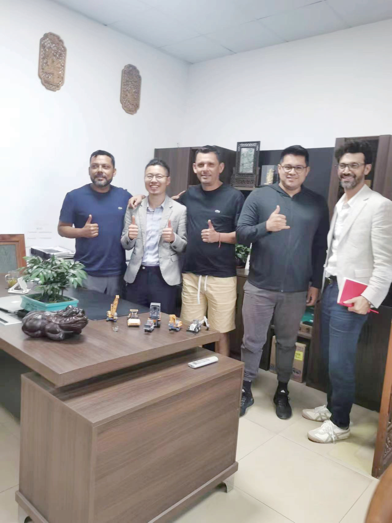 Shanghai Advanced Machinery Co.,Ltd - объявления о продаже undefined: фото 1