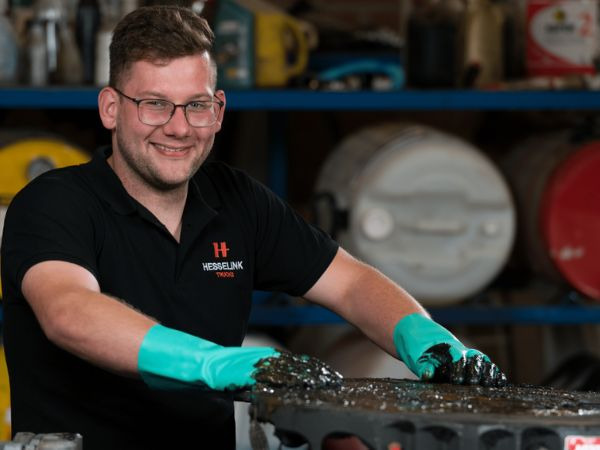 Hesselink Trucks B.V. - Лёгкие коммерческие автомобили - кондиционер undefined: фото 3