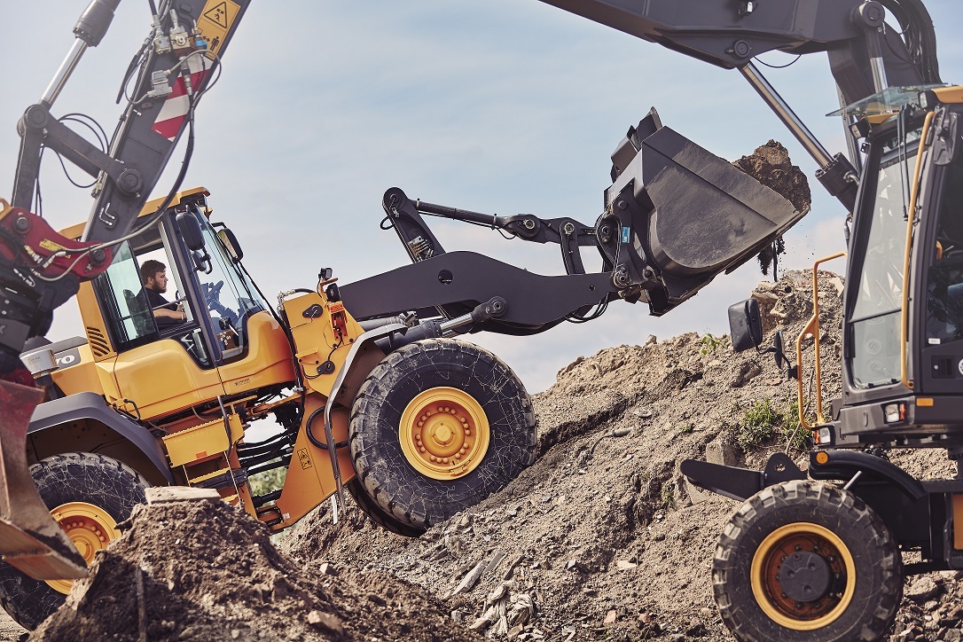 Saxtorp Trading AB - Строительная техника HYDREMA - Год: 2013, Швеция undefined: фото 1