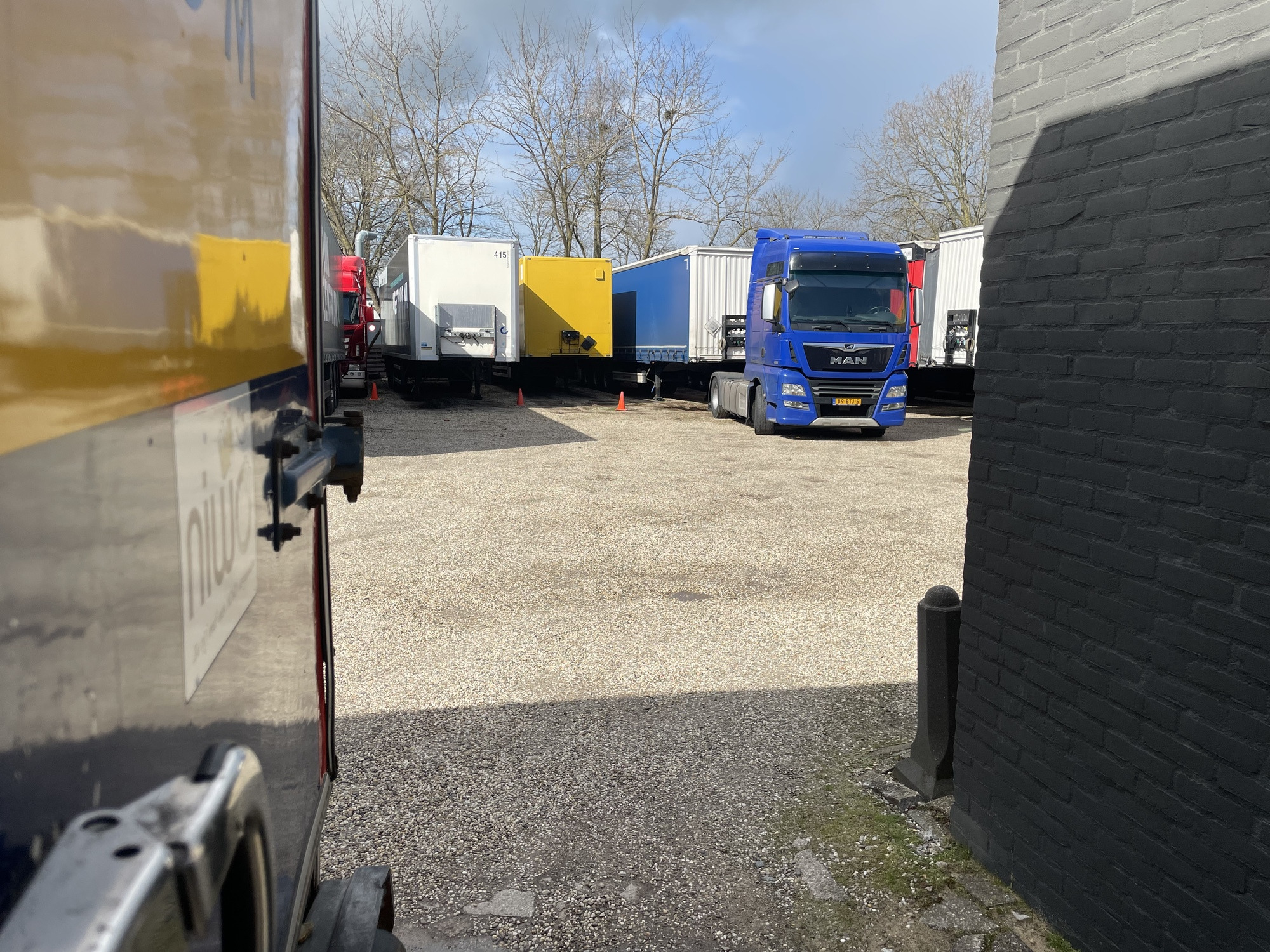 BRAAM TRUCKS & TRAILER VERHUUR B.V. undefined: фото 18