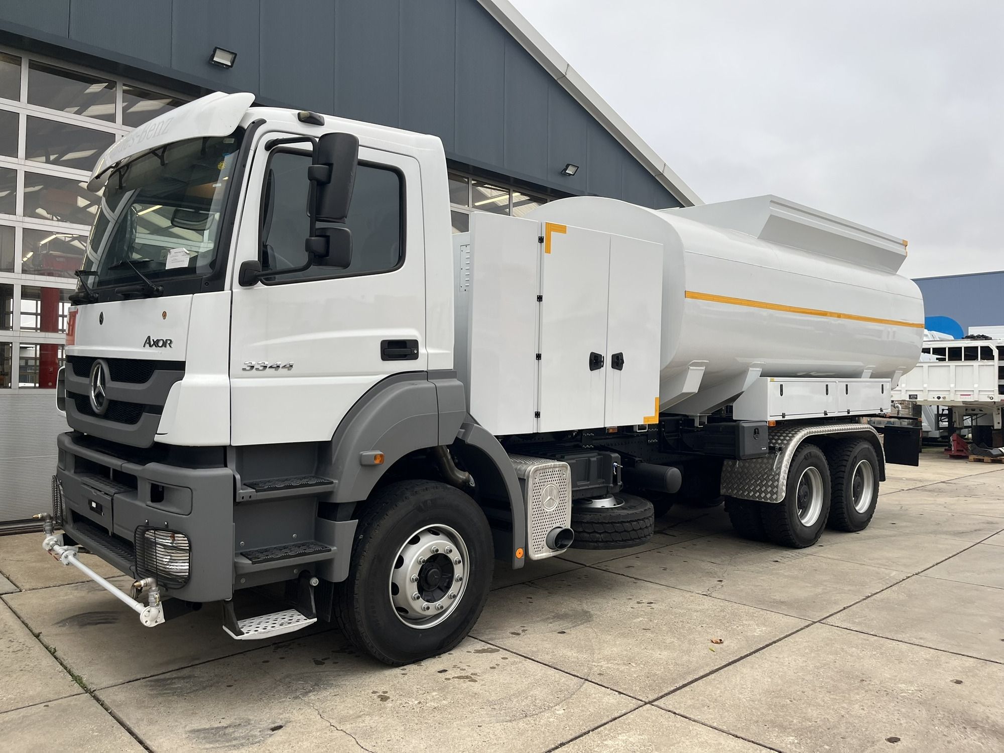 TMH Trucks undefined: фото 32