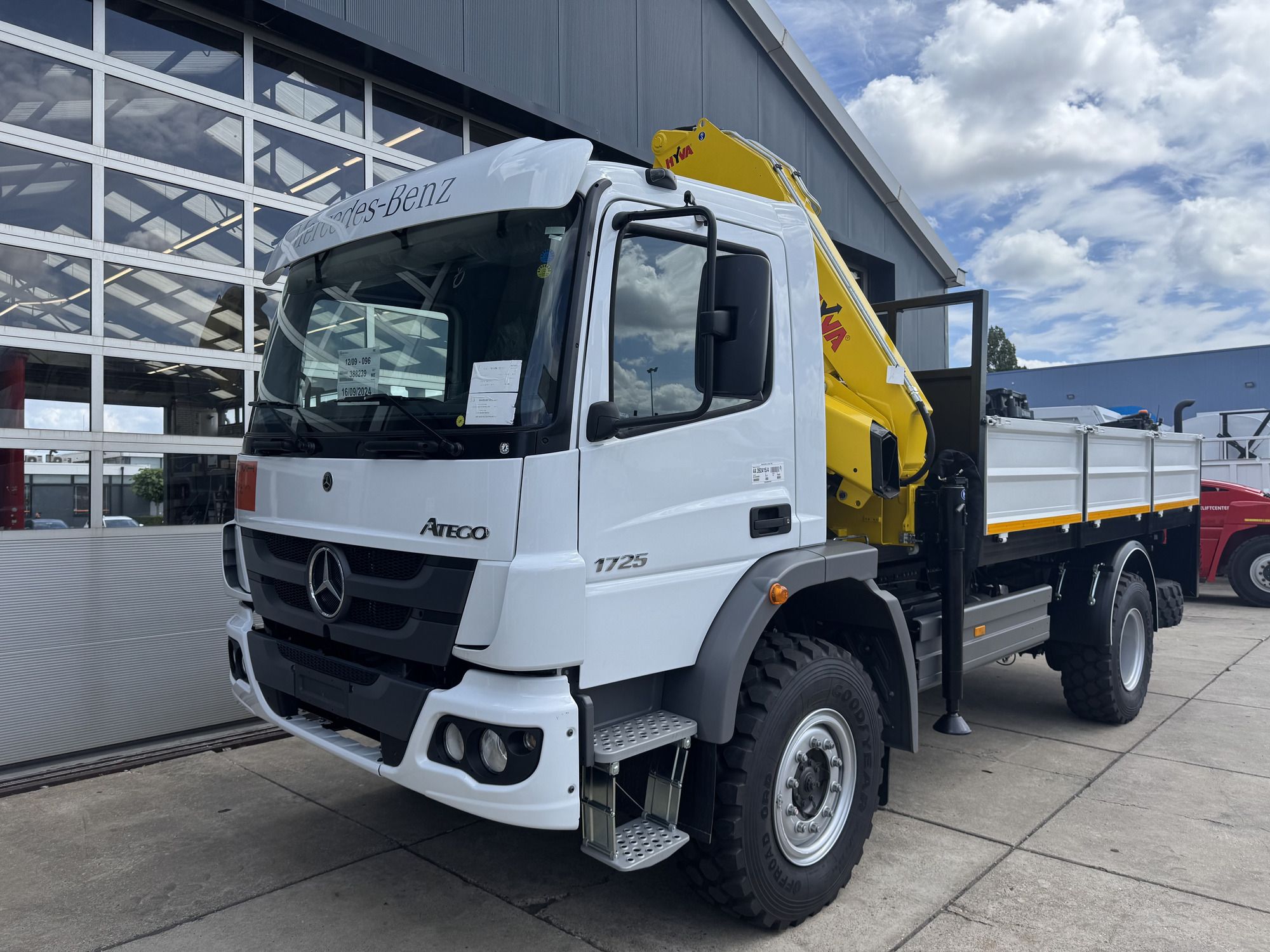 TMH Trucks undefined: фото 23