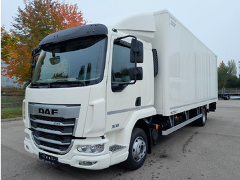 Грузовик с закрытым кузовом DAF XB 230