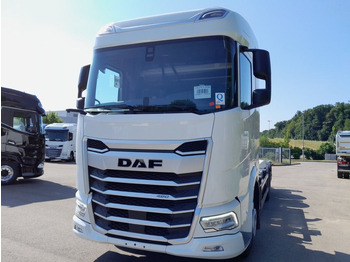 Грузовик-контейнеровоз/ Сменный кузов DAF XG 480
