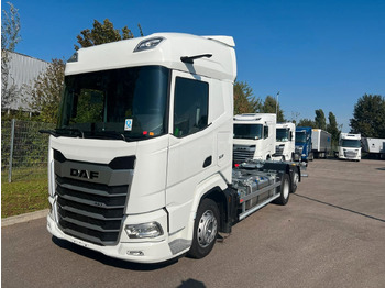 Грузовик-контейнеровоз/ Сменный кузов DAF XF 480