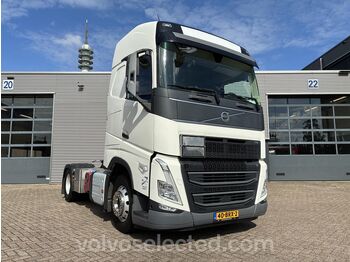 Тягач VOLVO FH