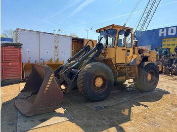 Колёсный погрузчик VOLVO L90